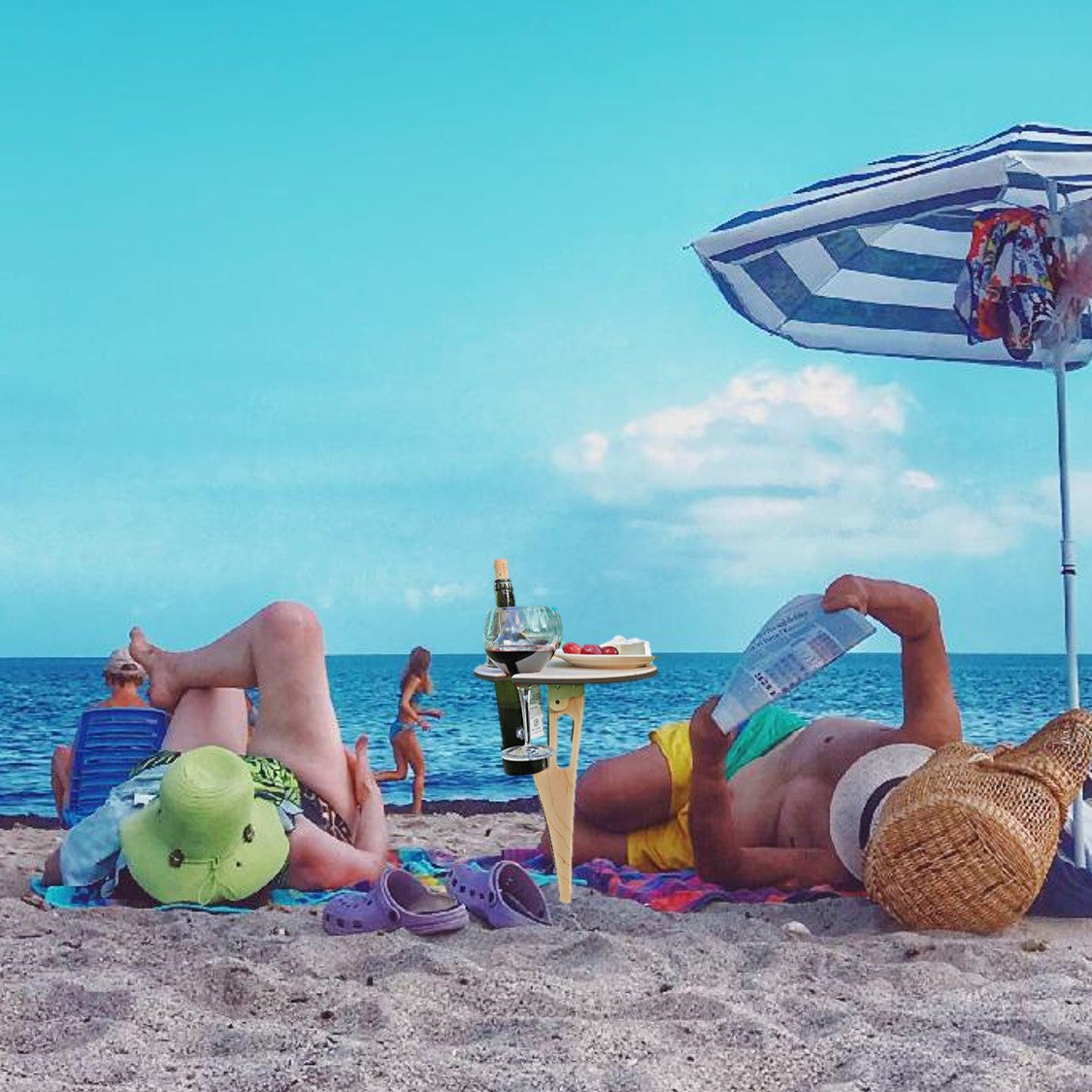 beach-outdoor-wine-table-portable-folding-camping-backyard-drink-snack-table-tuscanville-wickedyo 2