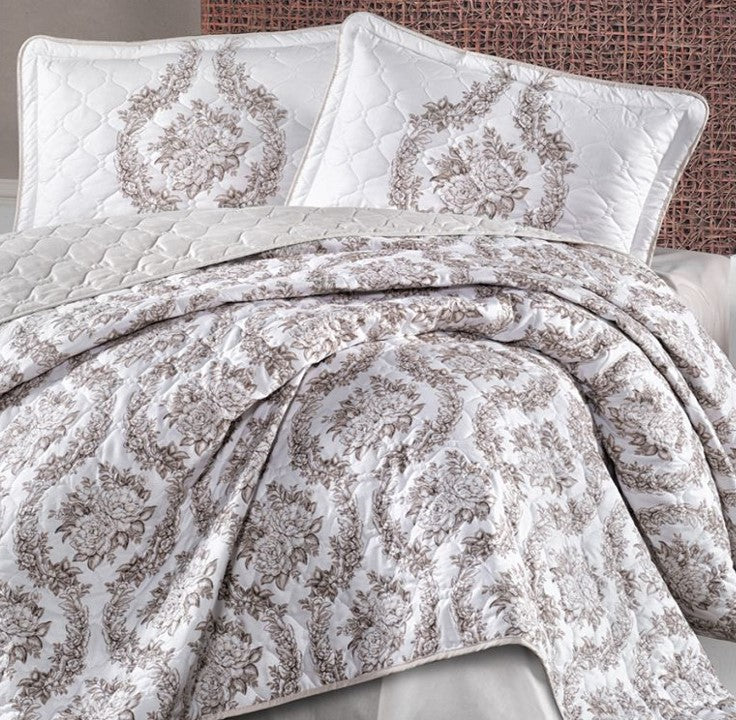 Comforter Set. Quilt Bedcover & Pillow Case. Bed-in-a-box. Cotton.  Sorrento from WickedYo.