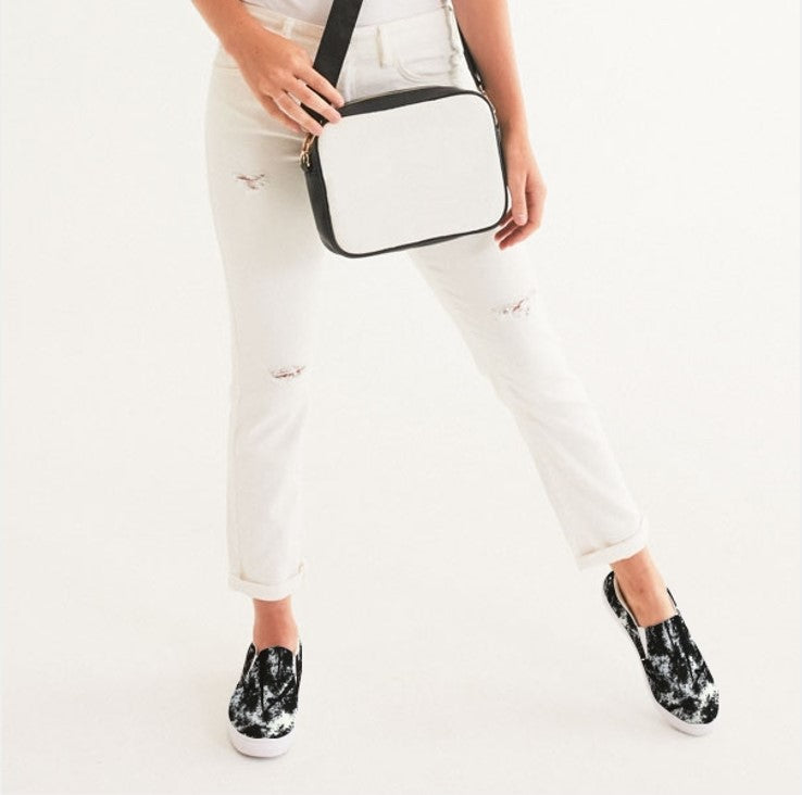 girls-sneakers-slipons-black-white-photoart-printed-alpine-air-wickedyo1jooots2