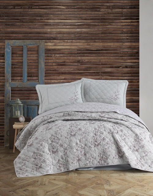 Comforter Set. Quilt Bedcover & Pillow Case. Bed-in-a-box. Cotton.  Manarola from WickedYo.