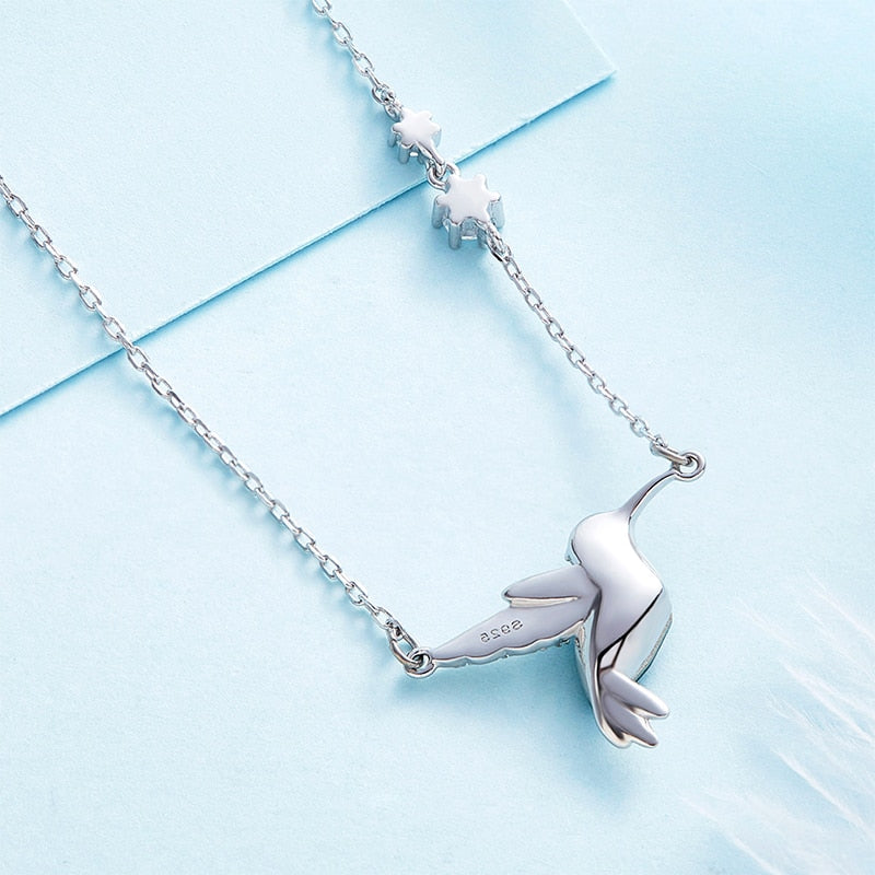 Classy Pendant Necklace, Green Crystal from Swarovski. Cute Silver & Zirconia Hummingbird Chain. WickedYo