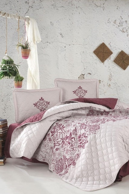 Comforter Set. Quilt Bedcover & Pillow Case. Bed-in-a-box. Cotton.  Amalfi from WickedYo.