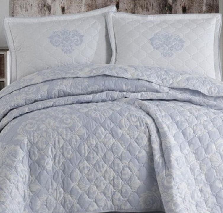 Comforter Set. Quilt Bedcover & Pillow Case. Bed-in-a-box. Cotton.  Palermo from WickedYo.