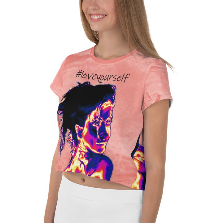 Red Crop Tee for Girls. #loveyourself. Short-sleeved Cropped Top-gym wear, streetwear. WickedYo.